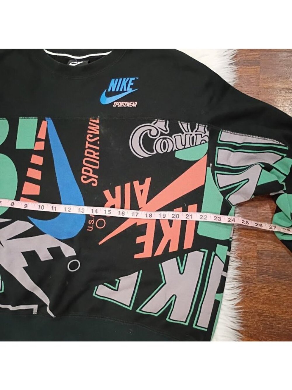 Nike Sportswear Multicolor Logo Graphic Sweatshirt Oversized SZ S - Picture 5 of 10